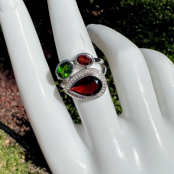 Multigemstone Niassa Ruby Sterling Silver Split Band Ring - Picture 15 of 16